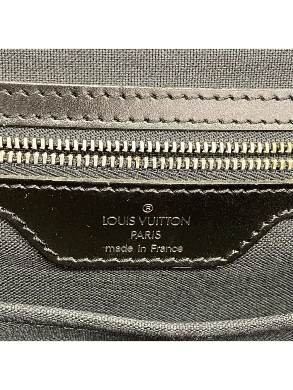 Louis Vuitton Shoulder Bag Taiga Ardoise